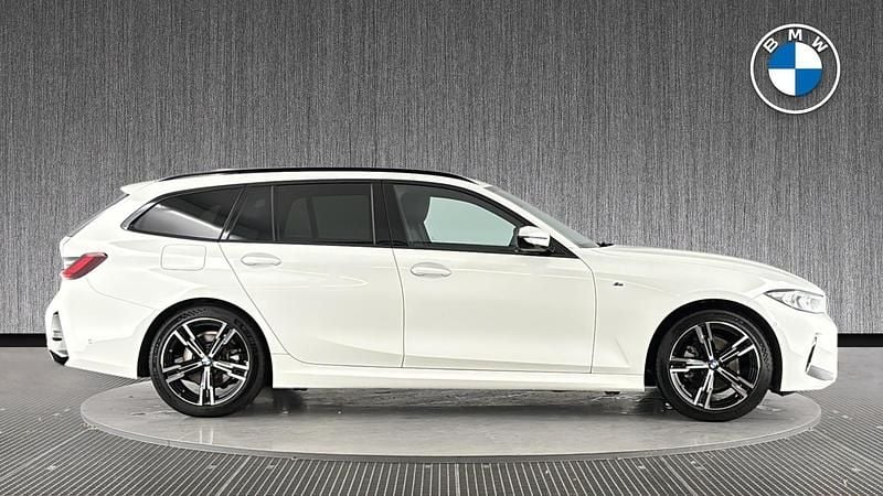 Used BMW 320 M Sport 181 HP (133 kW) 2025 White Estate