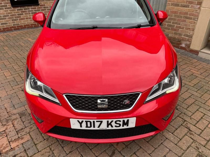 Used Seat Ibiza FR 90 HP (66 kW) 2017 Red Hatchback