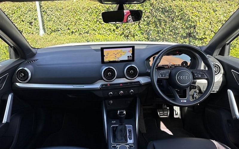 Used Audi Q2 S-Line 150 HP (110 kW) 2026 SUV