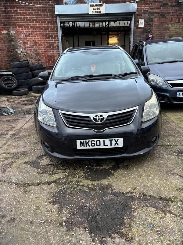 Used Toyota Avensis T4 2010 Black Estate