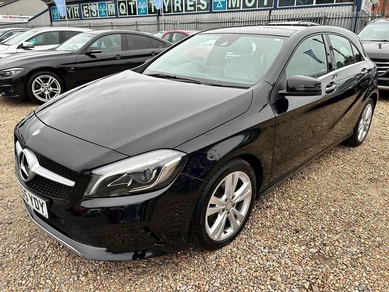 Used Mercedes A180 Premium Plus 122 HP (89 kW) 2015 Black Hatchback