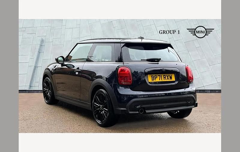 Used Mini Cooper Exclusive 136 HP (100 kW) 2022 Black Hatchback
