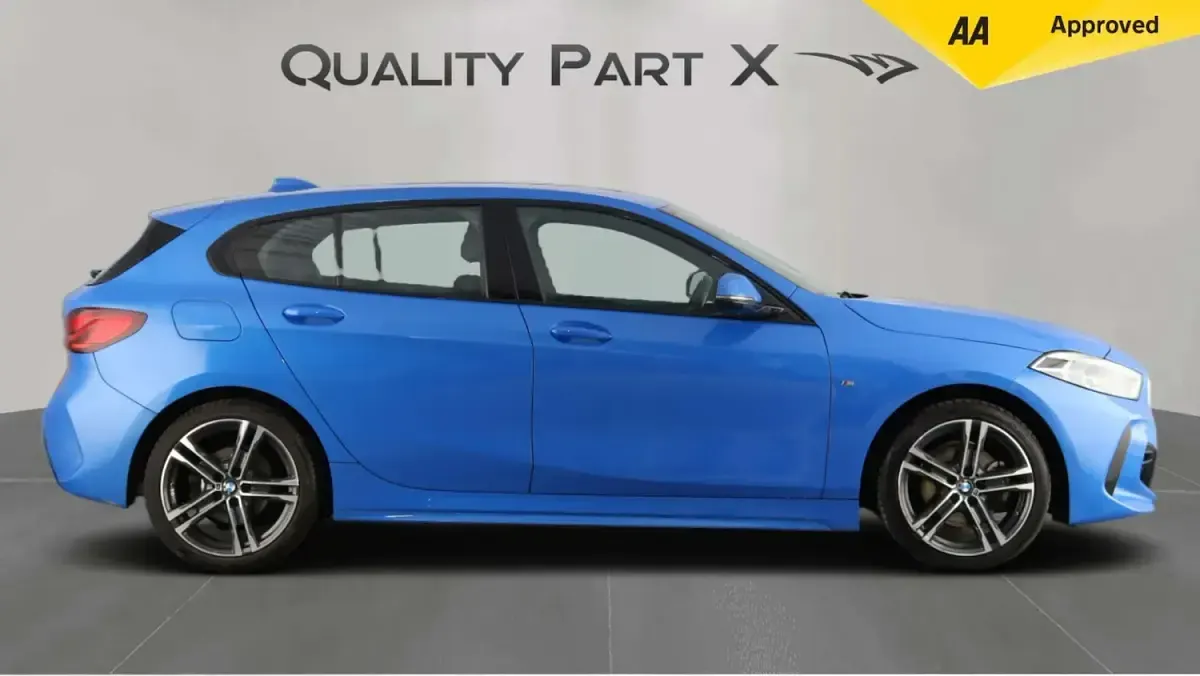 Used BMW 118 M Sport 136 HP (100 kW) 2023 Blue Hatchback
