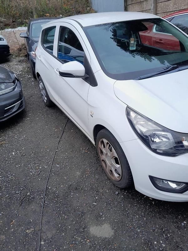 Used Vauxhall Viva 2016 White Hatchback