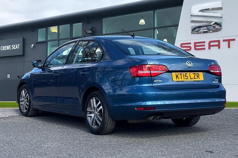 Used VW Jetta SE 150 HP (110 kW) 2015 Blue Sedan
