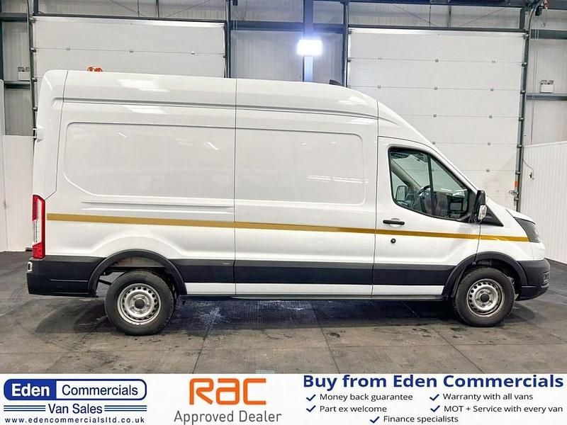 Used Ford Transit S 130 HP (95 kW) 2022 White Van