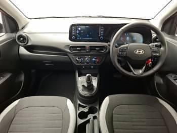 New Hyundai i10 Advanced 63 HP (46 kW) 2026 Red Hatchback