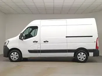 Used Renault Master Business 2023 White MPV