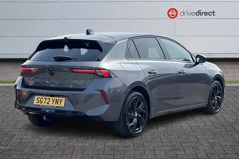 Used Vauxhall Astra GS Line 130 HP (95 kW) 2023 Grey Hatchback