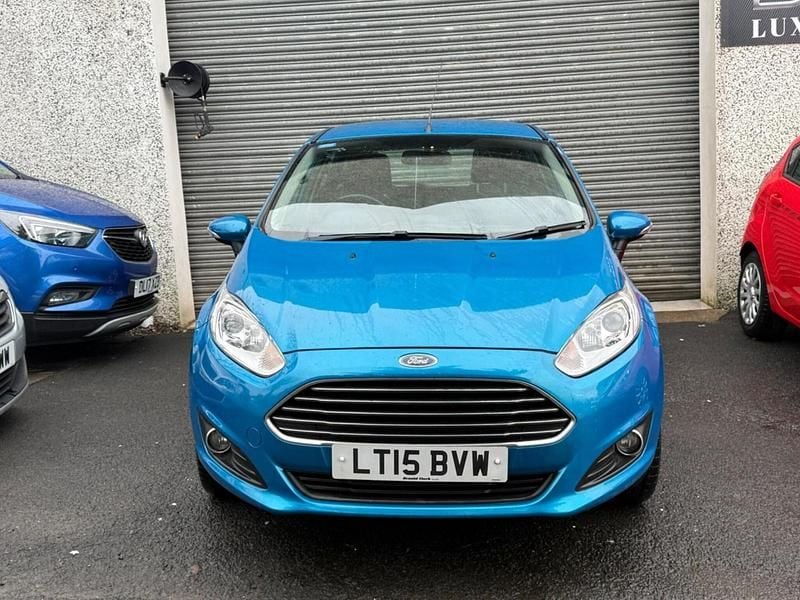Used Ford Fiesta Zetec 2015 Blue Hatchback