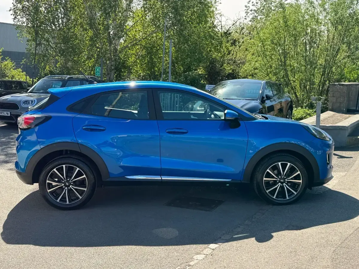 Usado Ford Puma Titanium 2023 Azul SUV