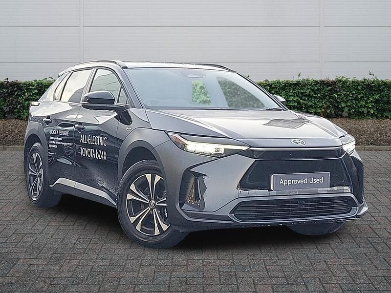 Used Toyota bZ4X 150 kW (204 HP) 2025 Black SUV