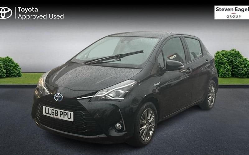 Used Toyota Yaris Hybrid 101 HP (74 kW) 2020 Hatchback