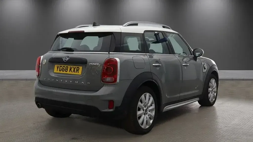 Used Mini Cooper Countryman 224 HP (164 kW) 2018 Grey SUV