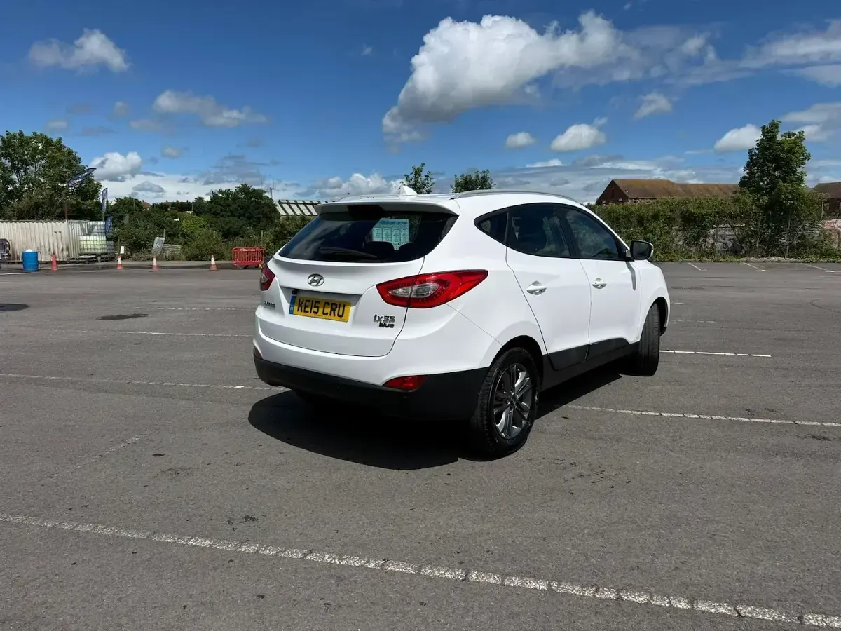 Used Hyundai ix35 SE 135 HP (99 kW) 2015 White SUV