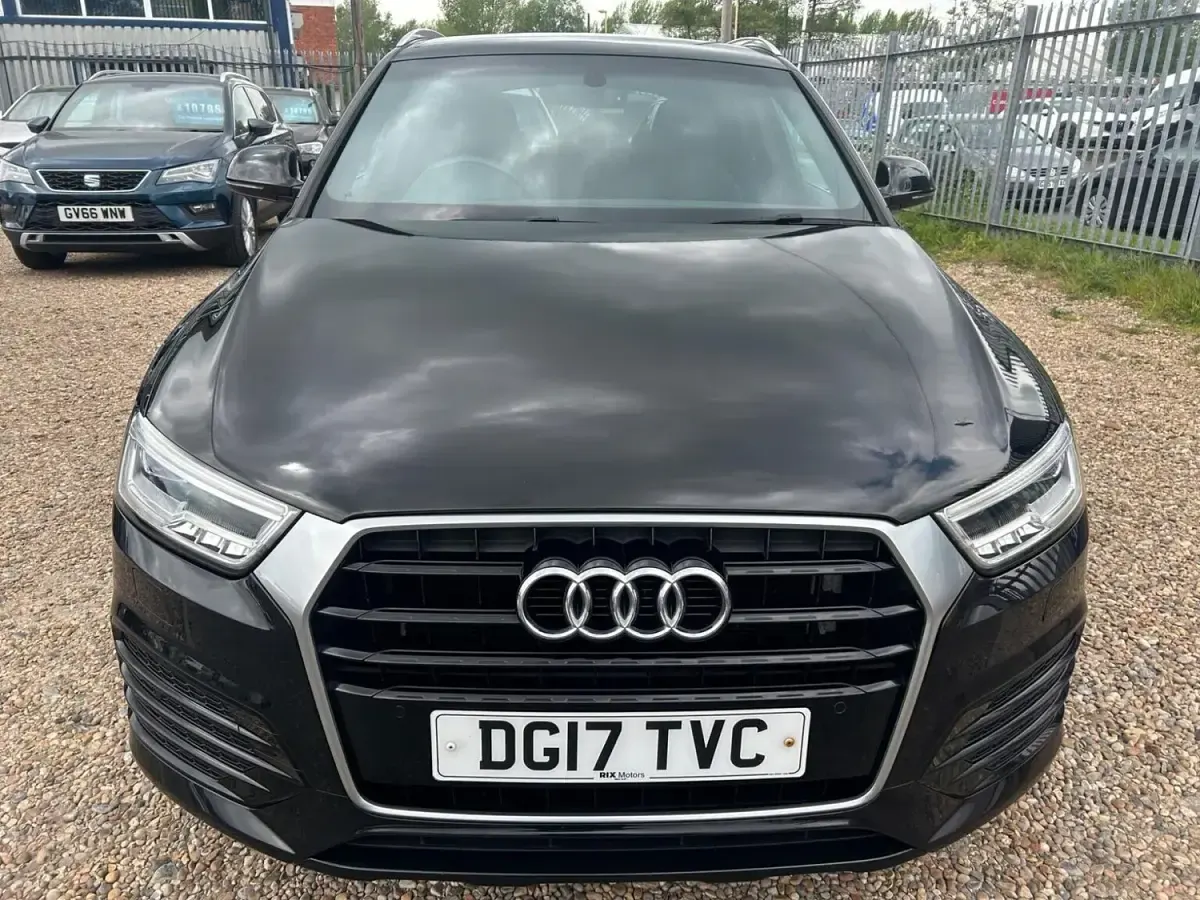 Usado Audi Q3 S-line plus 184 CV (135 kW) 2017 Negro SUV