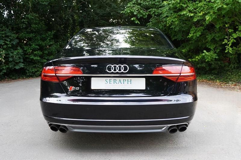 Used Audi S8 Comfort 520 HP (382 kW) 2016 Black Sedan