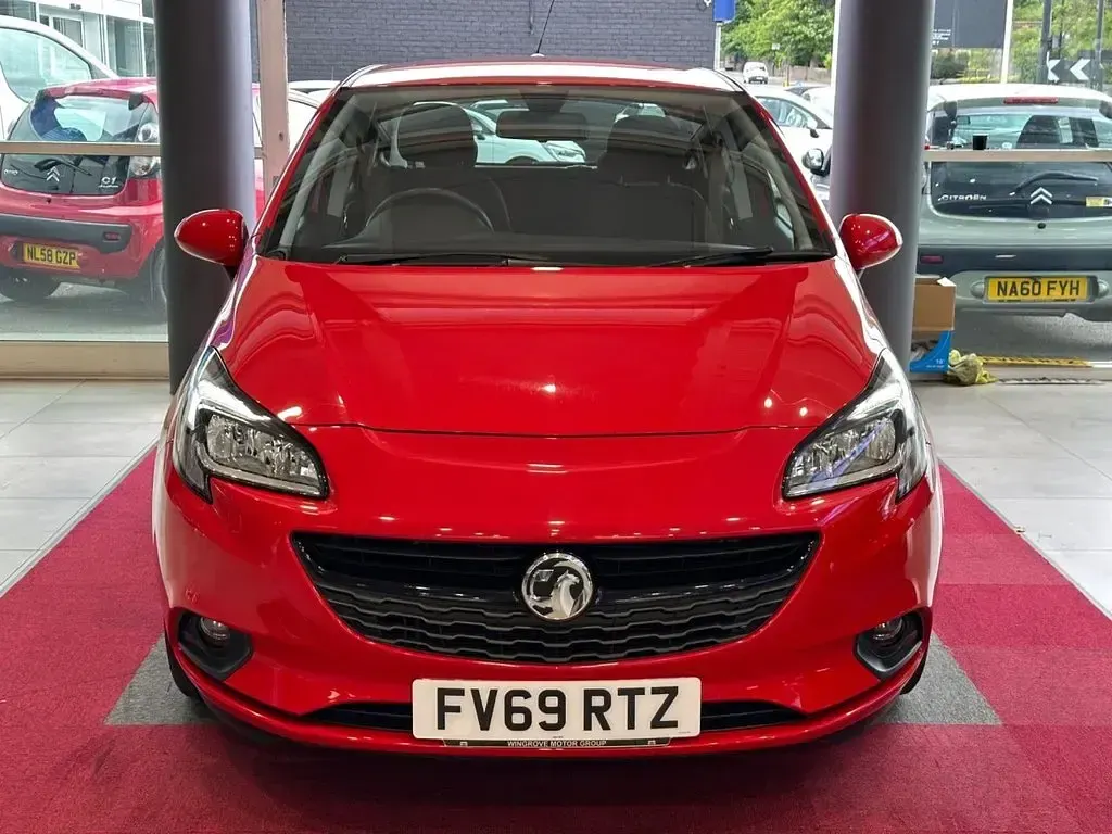 Used Vauxhall Corsa S 90 HP (66 kW) 2019 Red Hatchback
