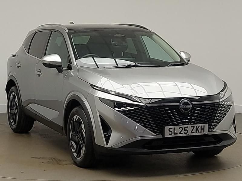 Used Nissan Qashqai N-Connecta 140 HP (102 kW) 2025 Silver SUV