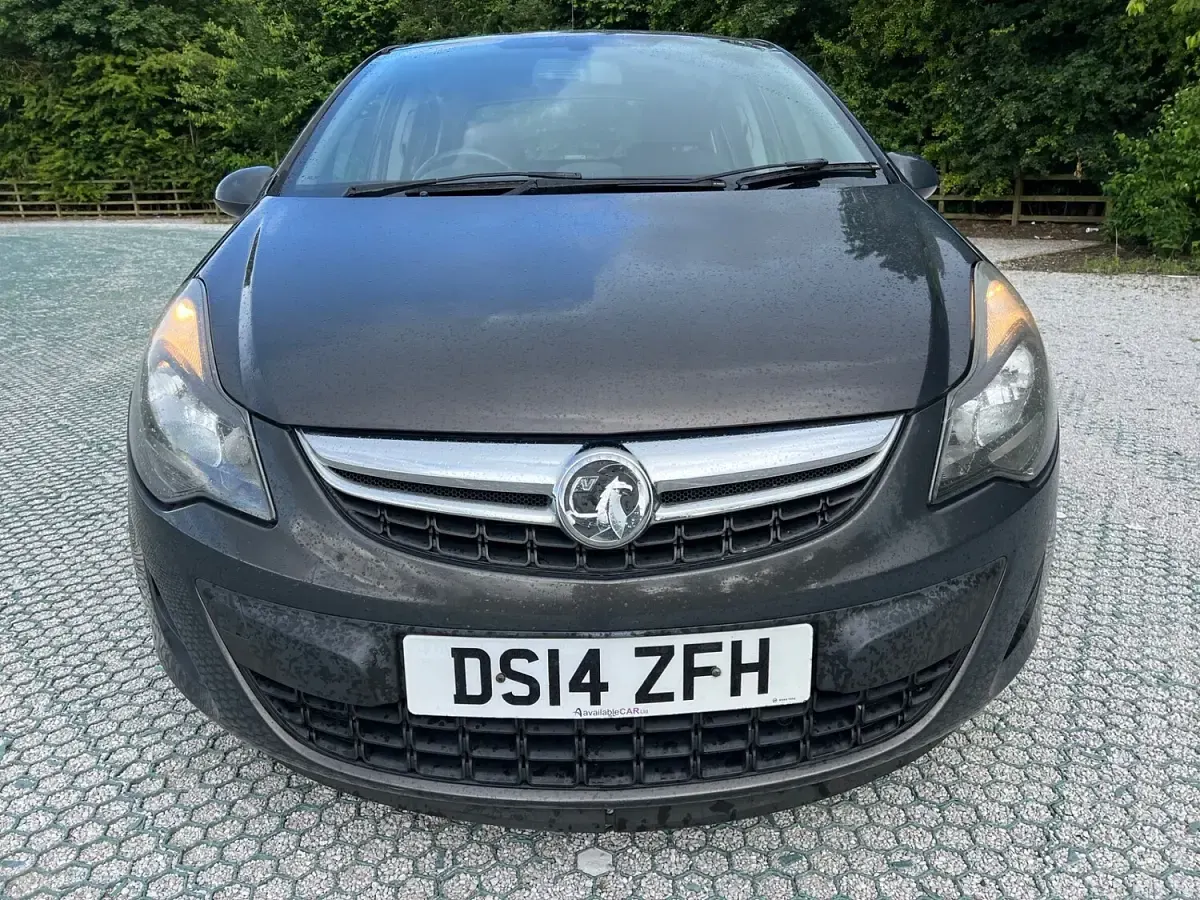 Used Vauxhall Corsa Design Edition 2014 Grey Hatchback