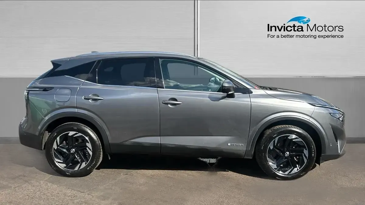 Used Nissan Qashqai N-Connecta 190 HP (139 kW) 2024 Grey SUV