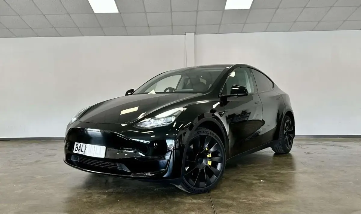 Used Tesla Model Y Long Range AWD 378 kW (514 HP) 2022 Black SUV