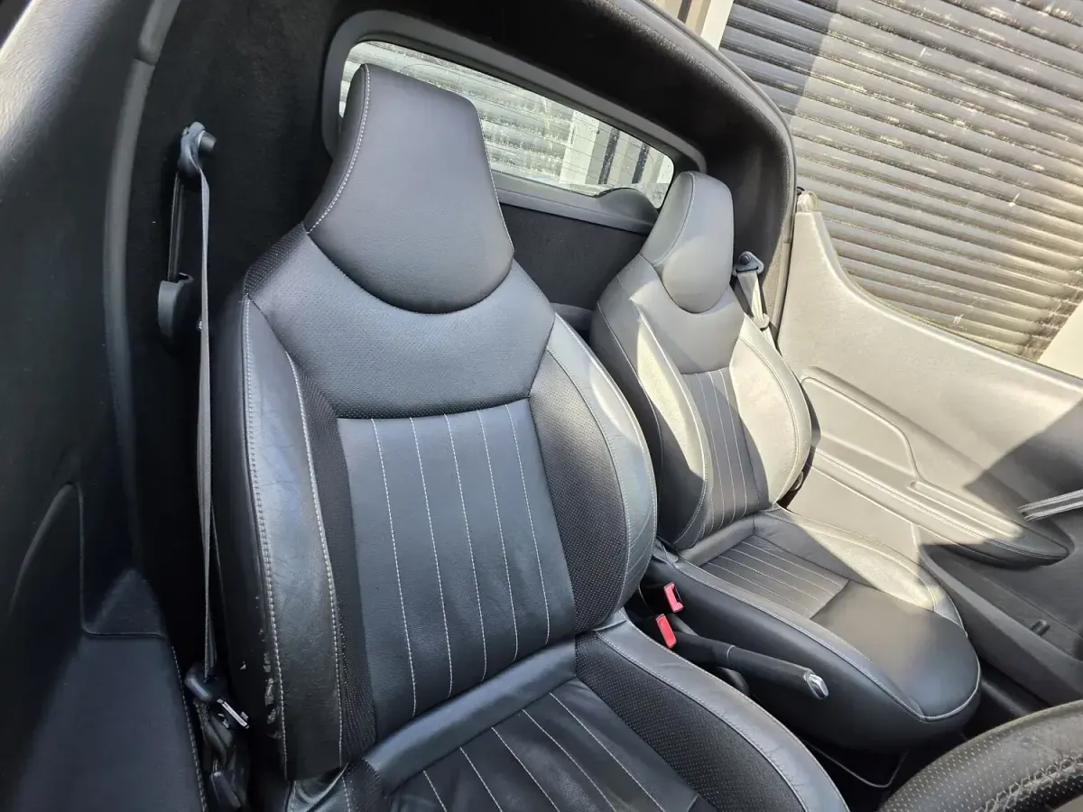 Used Renault Wind Dynamique 101 HP (74 kW) 2010 Black Cabriolet