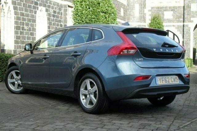 Usado Volvo V40 115 HP (84 kW) 2012 Carrinha