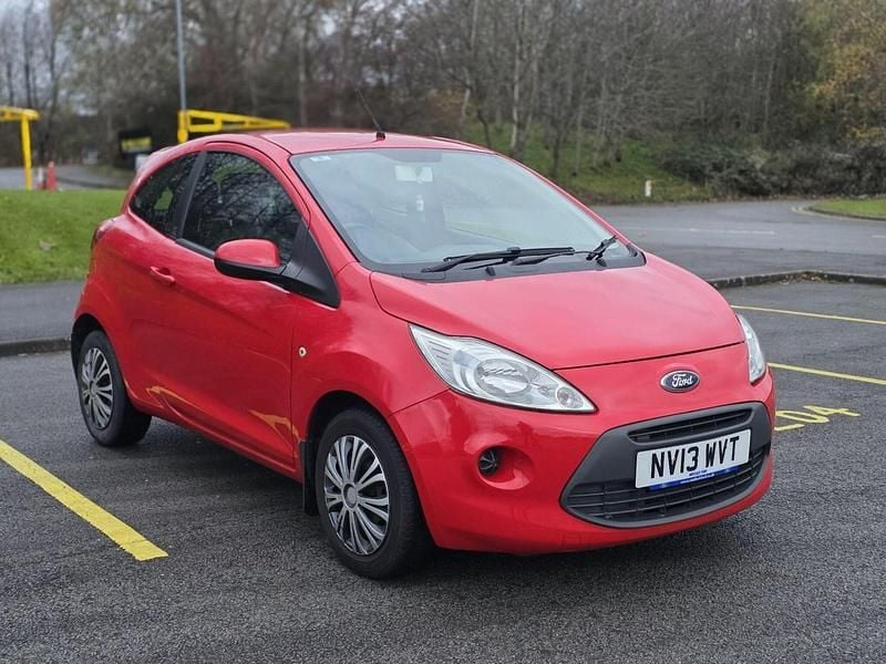 Used Ford Ka S 69 HP (50 kW) 2013 Red Hatchback