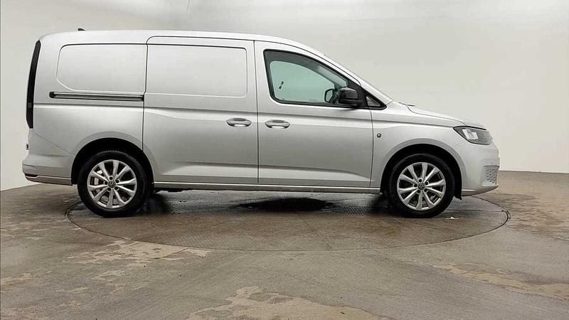 Used VW Caddy Maxi Pro 122 HP (89 kW) 2021 Silver MPV