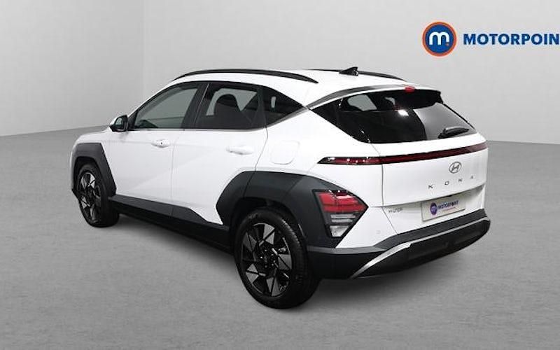 Used Hyundai Kona Ultimate 129 HP (94 kW) 2025 White SUV