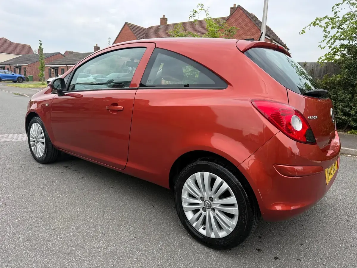 Used Vauxhall Corsa 2013 Orange Hatchback