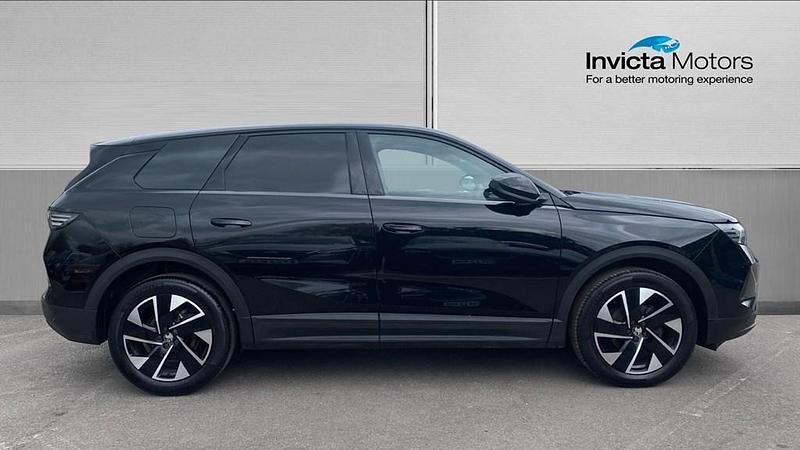 Used Vauxhall Grandland X Ultimate 136 HP (100 kW) 2025 Black SUV