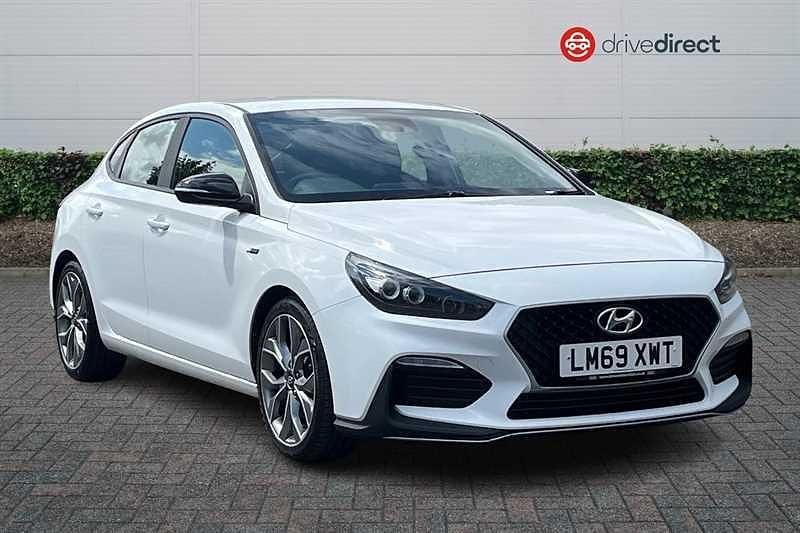 White Used 2019 Hyundai i30 N Line Hatchback | £11,770 (A bit pricey) - Image 1/4