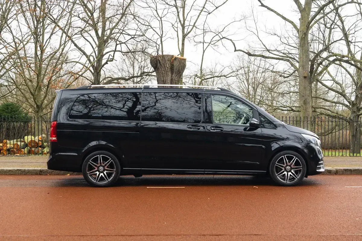 Used Mercedes V300 AMG line 2023 Black MPV