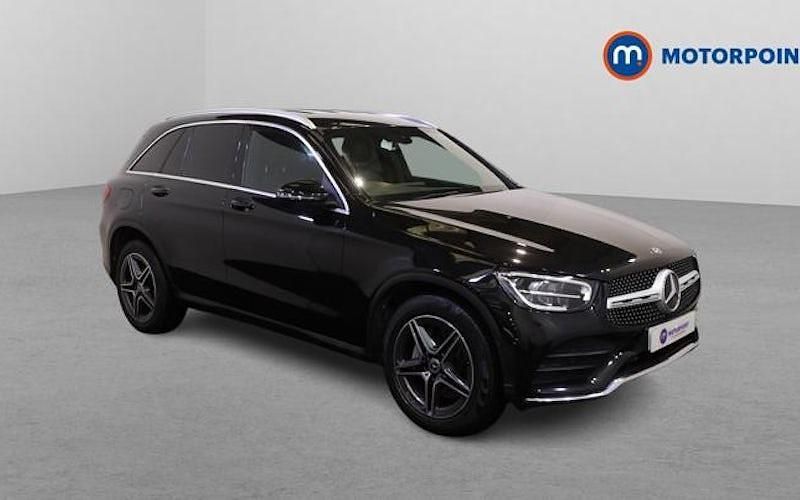 Used 2022 Mercedes 220 AMG line Estate | £21,549 (Super price) - Image 1/4