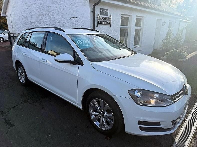 White Used 2015 VW Golf VII SE Estate | £10,295 (Fair price) - Image 1/4