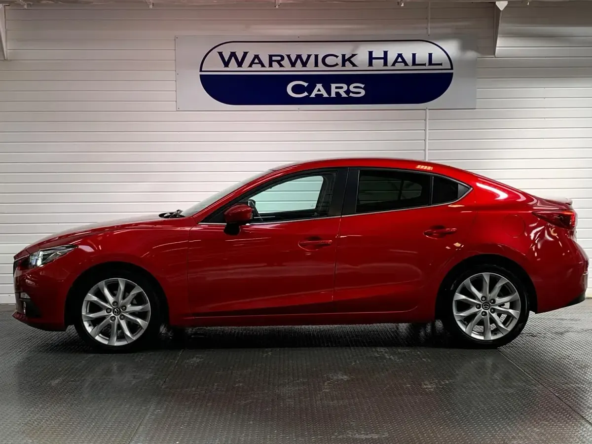 Used Mazda 3 Inclusive 165 HP (121 kW) 2014 Red Sedan