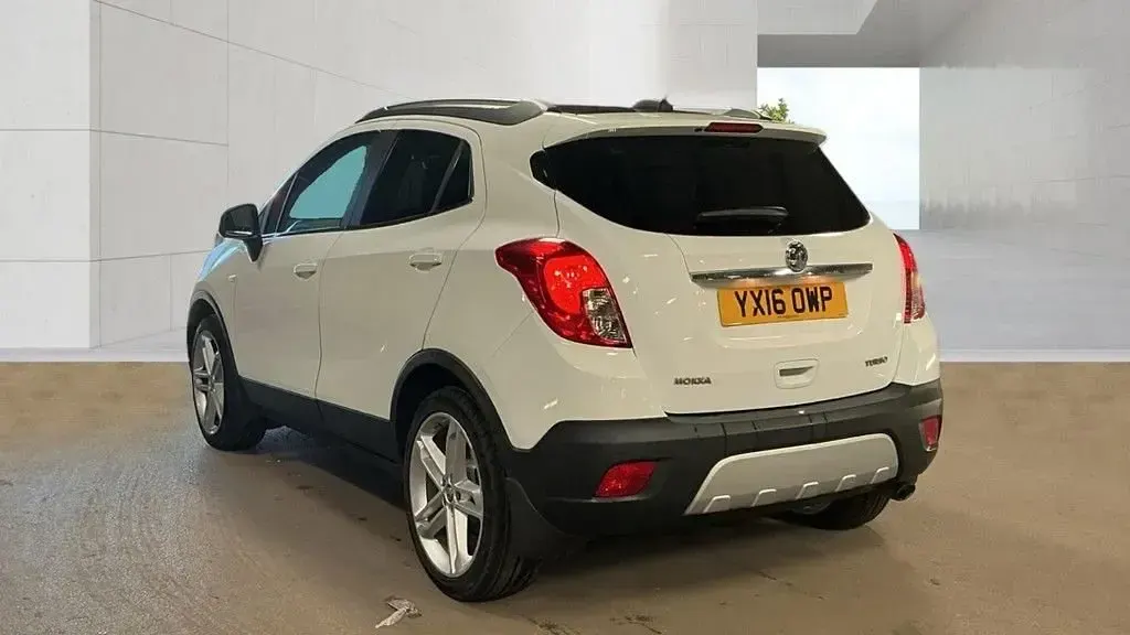 Used Vauxhall Mokka Edition 140 HP (102 kW) 2016 White SUV