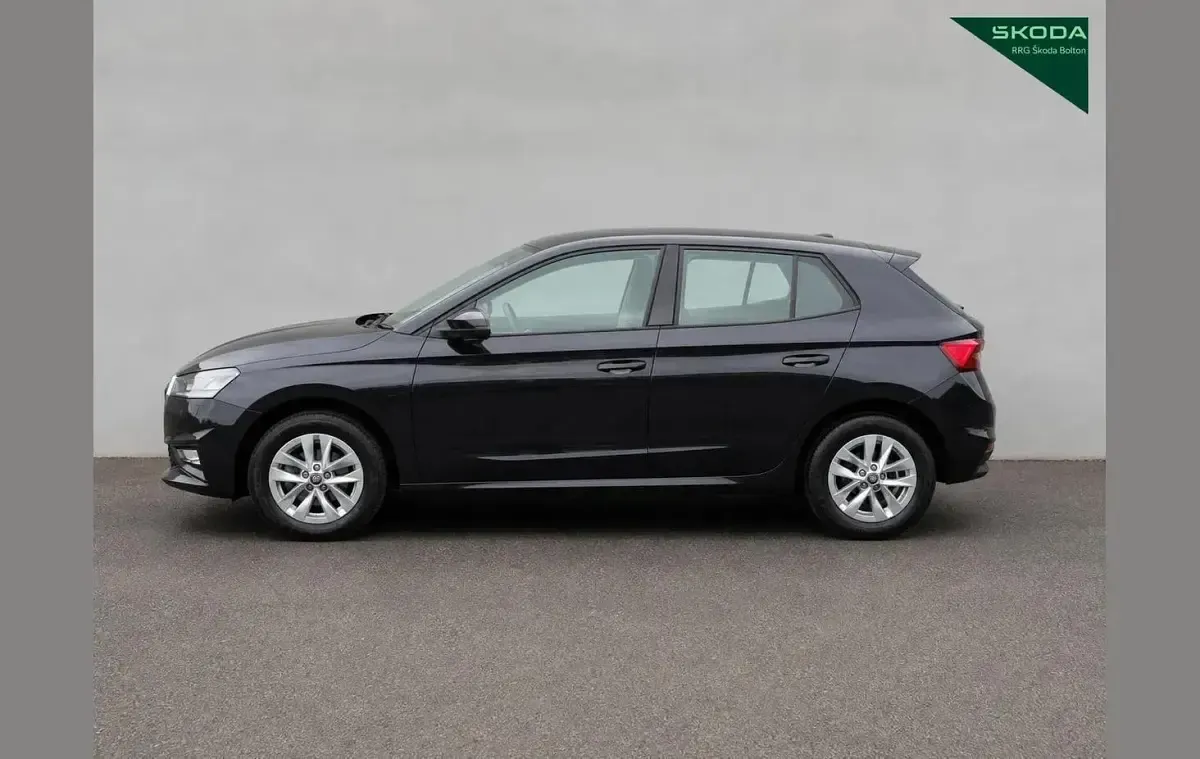 New Skoda Fabia SE 113 HP (83 kW) 2026 Black magic pearl effect Hatchback