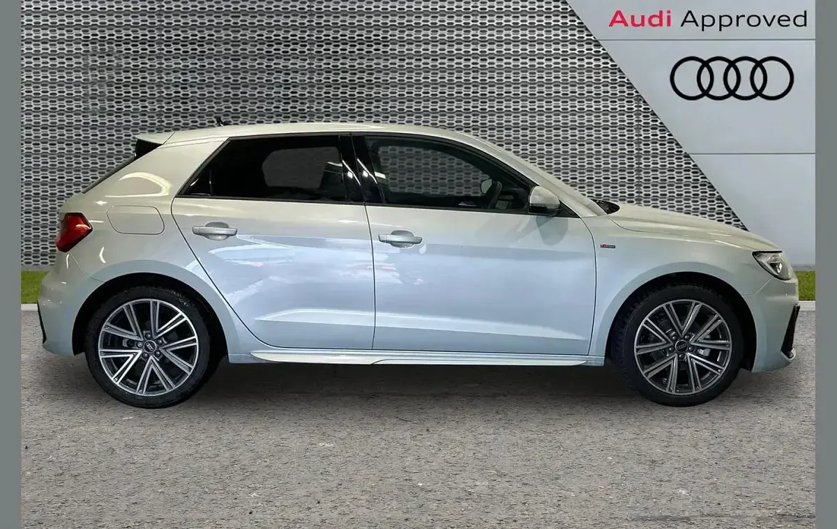 Used Audi A1 S-Line 147 HP (108 kW) 2025 Silver SUV
