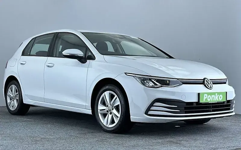 Used VW Golf VII Life 131 HP (96 kW) 2020 Hatchback