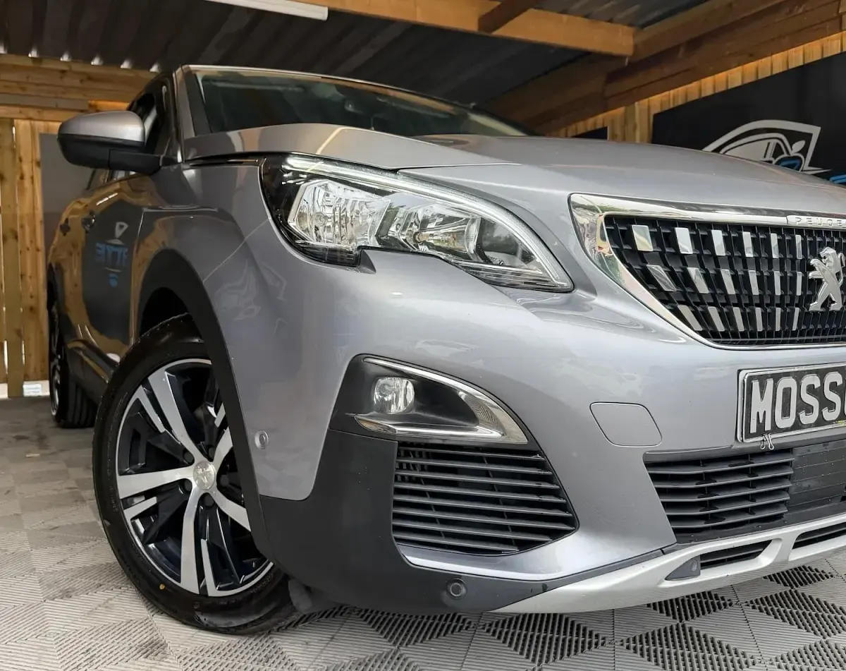 Used Peugeot 3008 Allure 120 HP (88 kW) 2017 Grey SUV