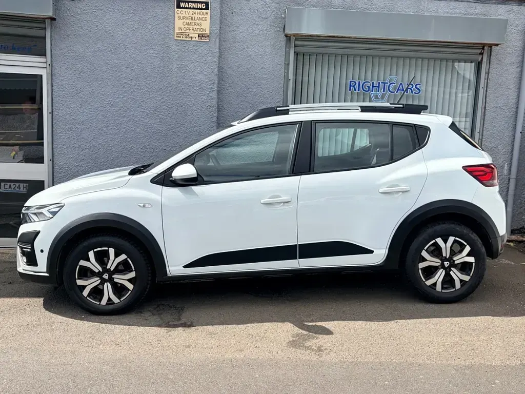 Used Dacia Sandero Prestige 2022 White Hatchback