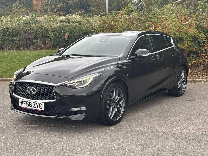 Black Used 2018 Infiniti Q30 Sport Tech Hatchback | £9,100 (Good price) - Image 1/4