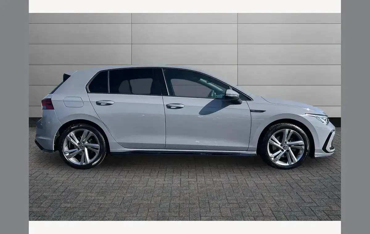 Used VW Golf VIII R-line 150 HP (110 kW) 2023 Moonstone grey Hatchback