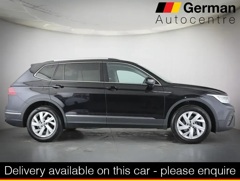 Used VW Tiguan Allspace Life 150 HP (110 kW) 2023 Black SUV