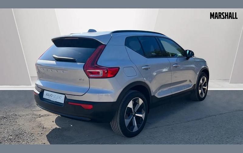 Used Volvo XC40 Ultimate 194 HP (142 kW) 2023 Silver SUV