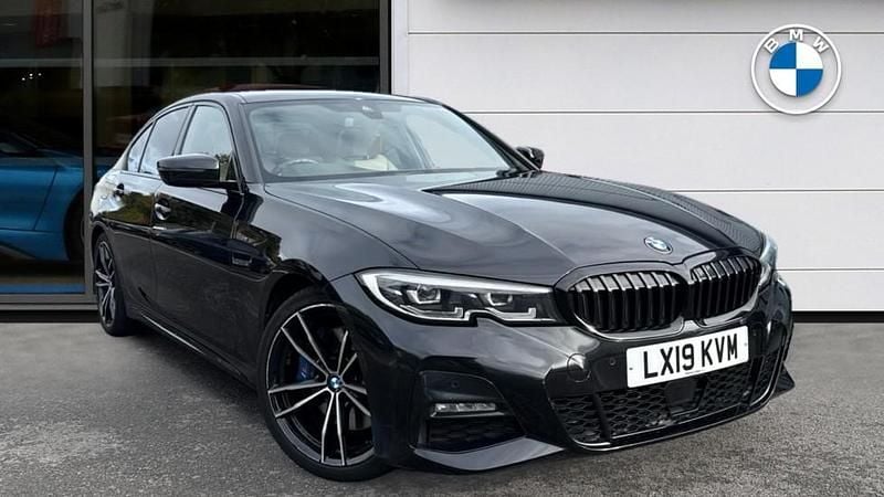 Black Used 2019 BMW 320 M Sport | £20,811 (Fair price) - Image 1/4
