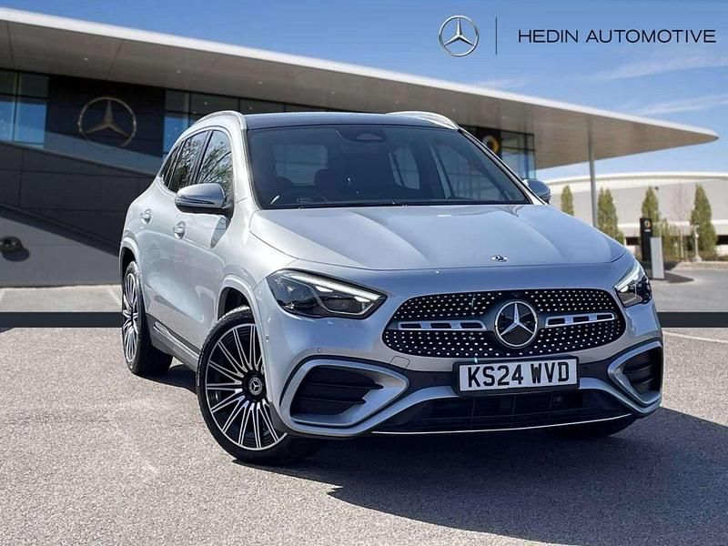 Used Mercedes GLA220 AMG Line Premium Plus 190 HP (139 kW) 2024 Silver SUV